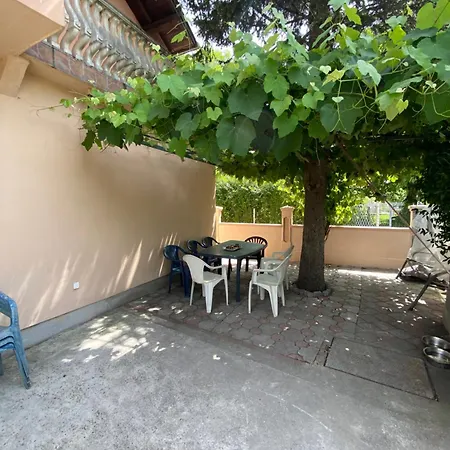 Villa Junuzovic *